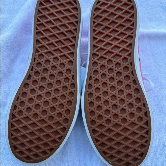 Vans Girls Heritage Shoes-Size 3, Pink NWOT Canvas Sneakers. never worn!! - Picture 5 of 6